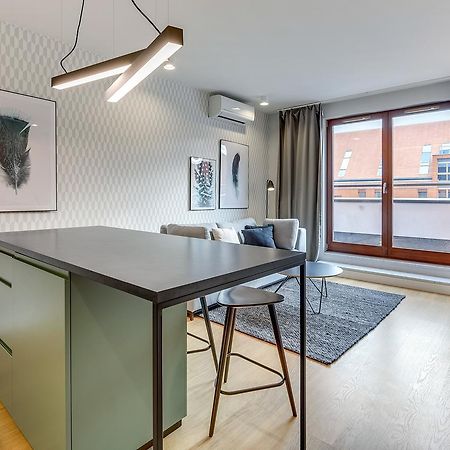 Aura Island Apartments Old Town Гданск Екстериор снимка