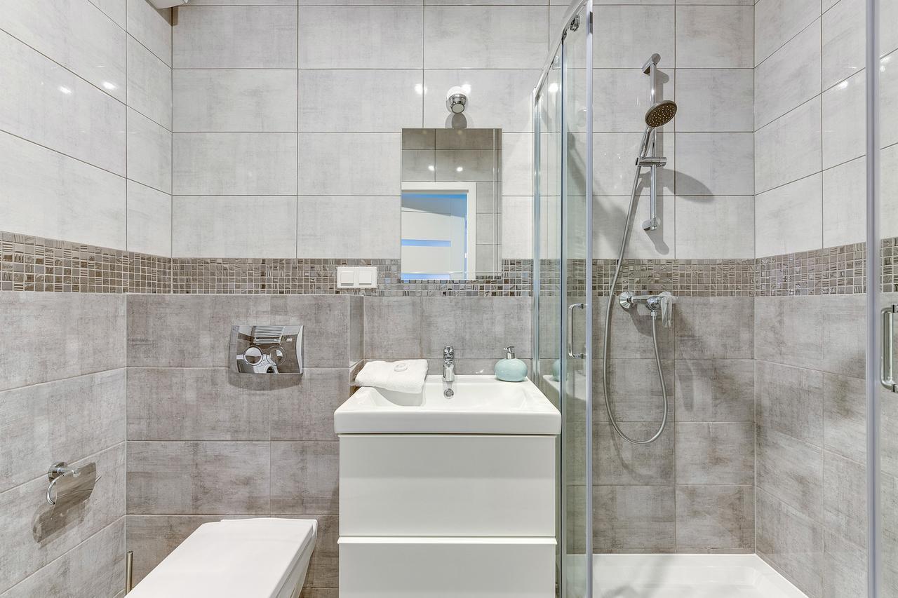 Aura Island Apartments Old Town Гданск Екстериор снимка