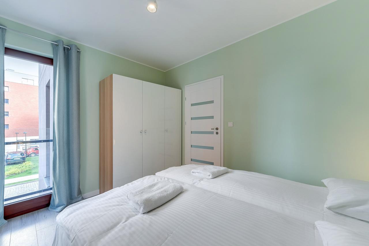 Aura Island Apartments Old Town Гданск Екстериор снимка