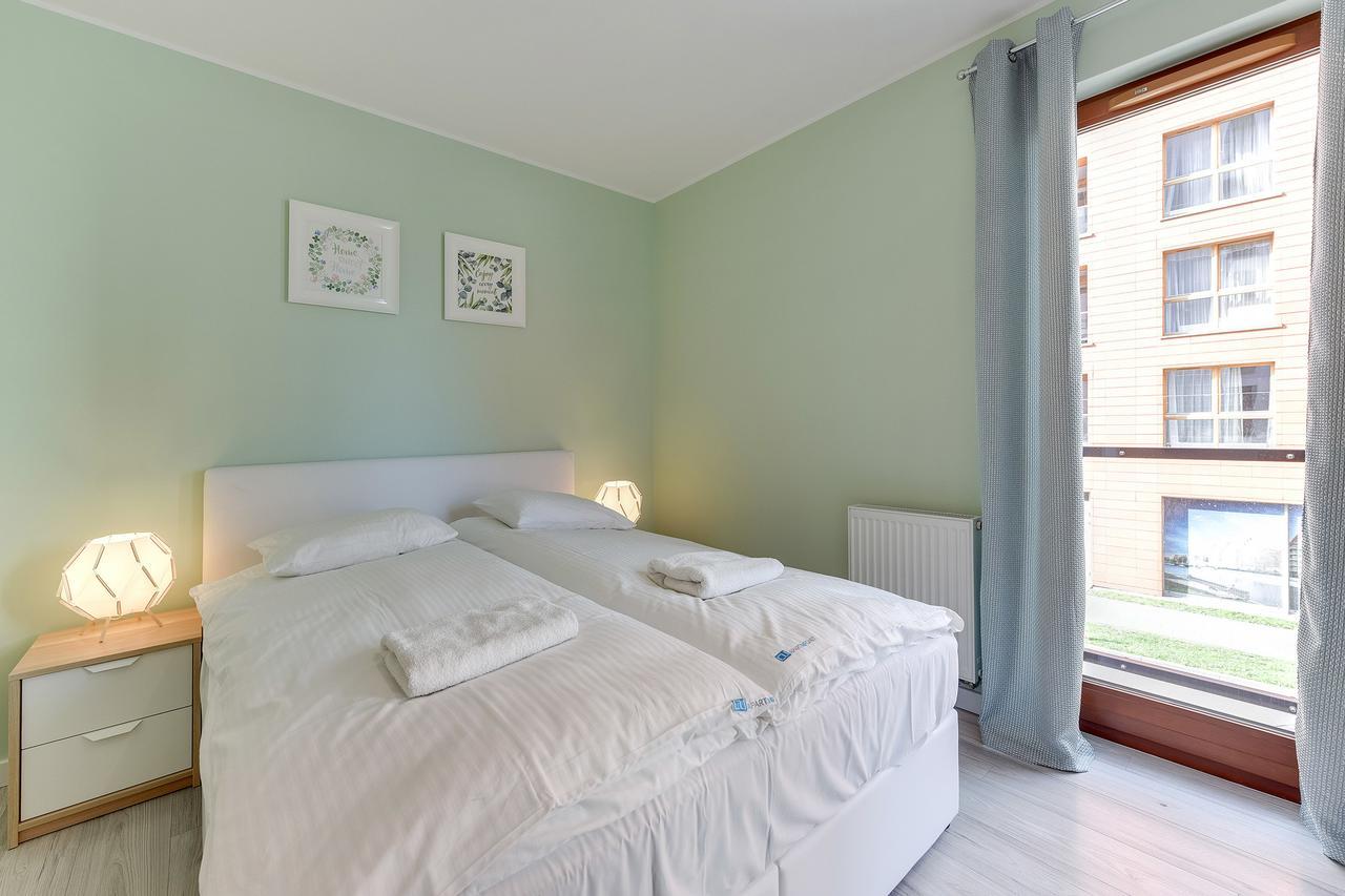 Aura Island Apartments Old Town Гданск Екстериор снимка