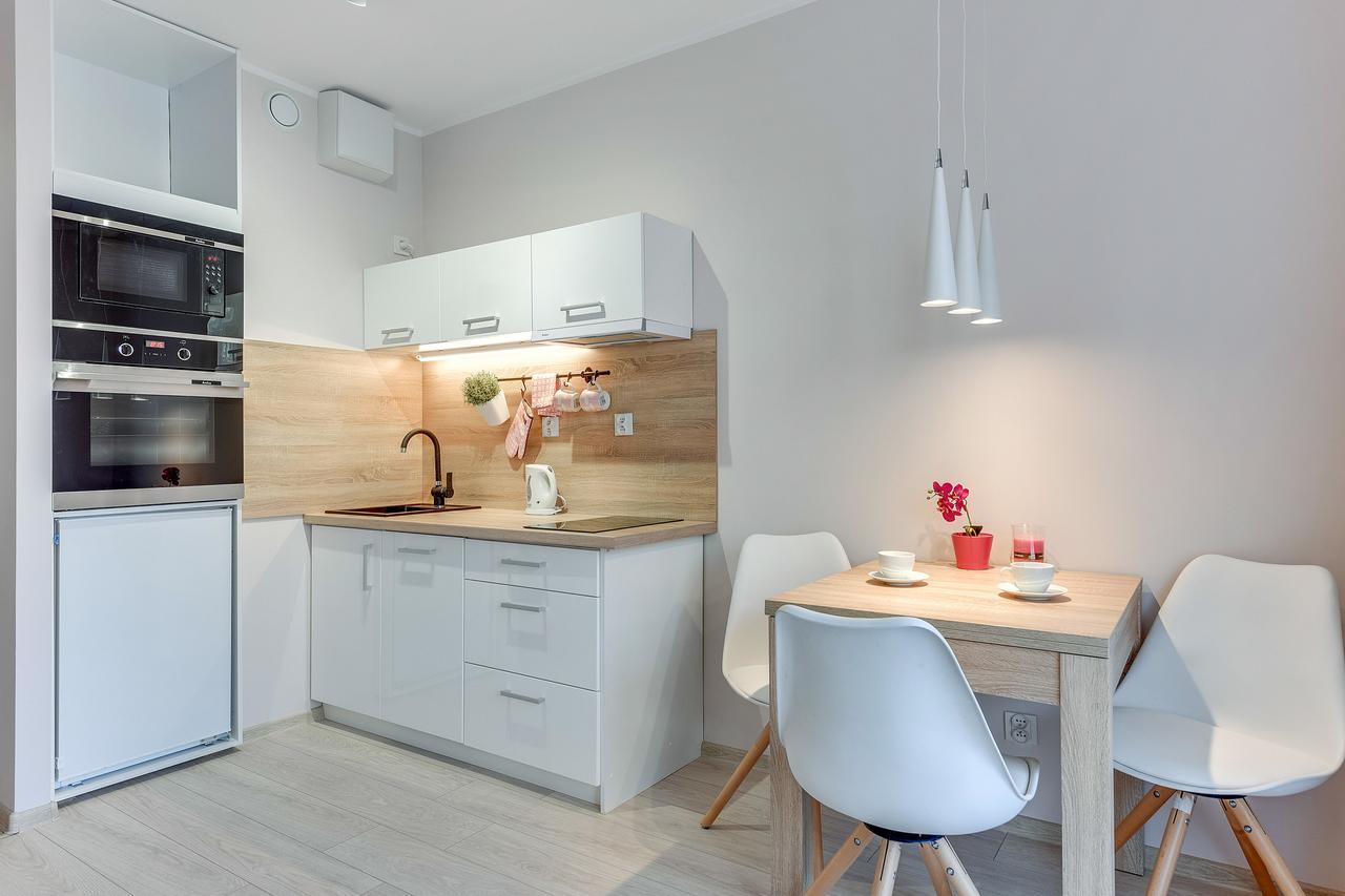 Aura Island Apartments Old Town Гданск Екстериор снимка