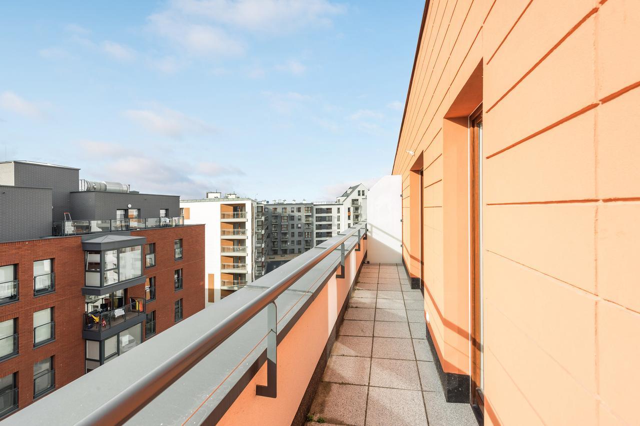 Aura Island Apartments Old Town Гданск Екстериор снимка