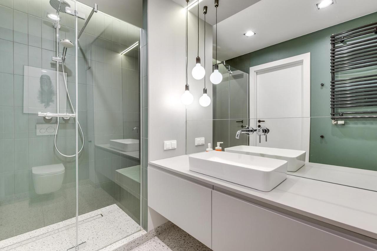 Aura Island Apartments Old Town Гданск Екстериор снимка